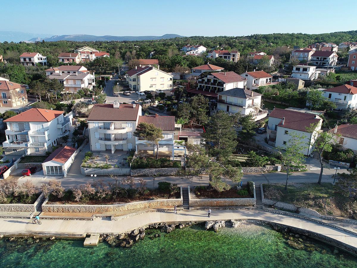 Guest House Zeba & Riviera Šilo Exteriér fotografie