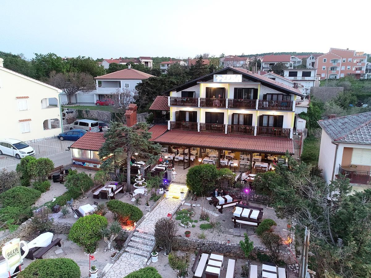 Guest House Zeba & Riviera Šilo Exteriér fotografie